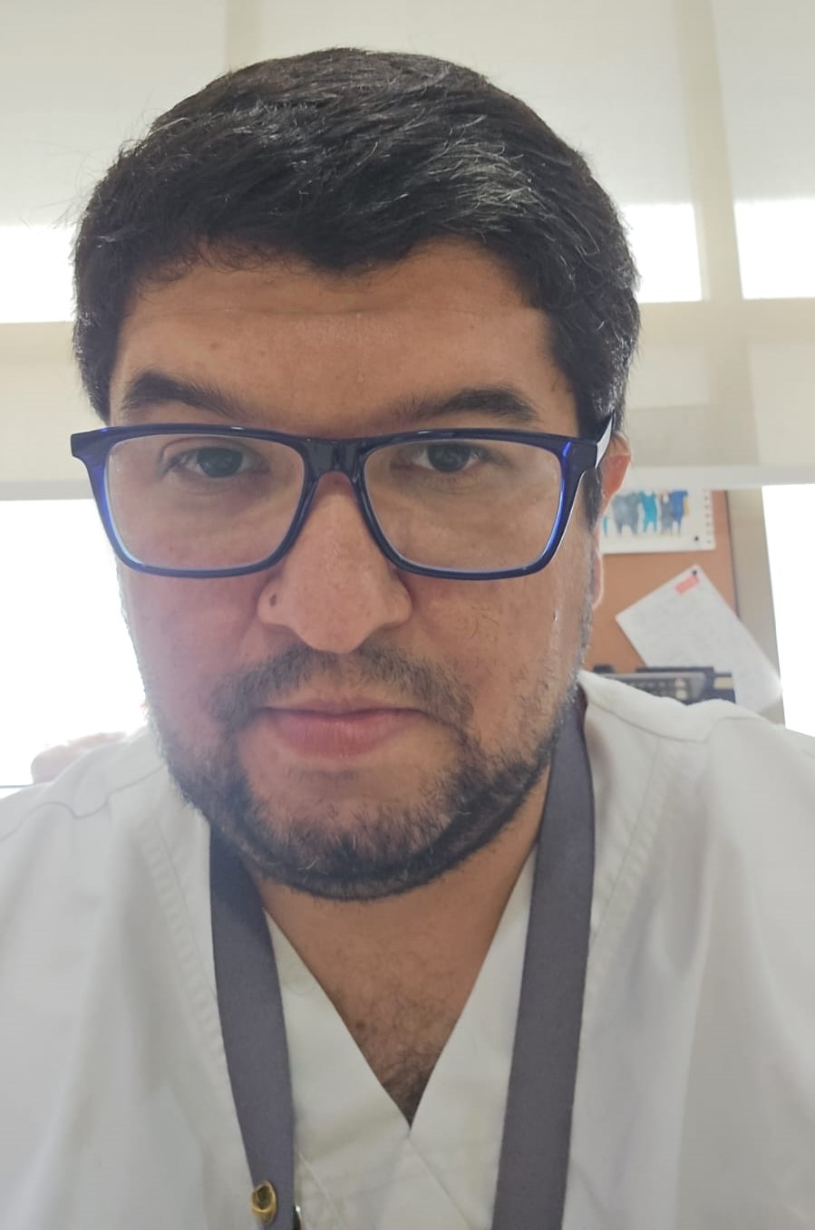 Dr. Andrés Castañeda